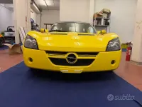 Usata Opel Speedster 147 CV (108 kW) 2002 Cabrio