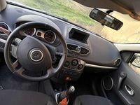 Usata Renault Clio II 75 CV (55 kW) 2011 Berlina
