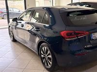 Usata Mercedes A180 Business 116 CV (85 kW) 2022 Blu/azzurro Berlina