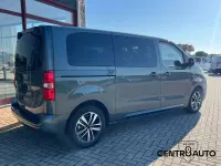 Nuova Peugeot Traveller Business-Line 179 CV (131 kW) 2026 Verde kapari Monovolume