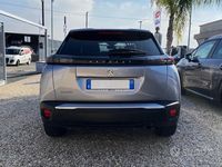 Usata Peugeot 2008 Active 131 CV (96 kW) 2020 Grigio SUV