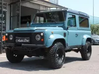 Usata Land Rover Defender 86 CV (63 kW) 1989 Bluazzurro SUV