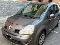 Usata Renault Modus Dynamique 75 CV (55 kW) 2009 Grigio Monovolume