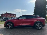Usata Ford Mustang Mach-E Extended Range 216 kW (294 CV) 2023 Rosso SUV
