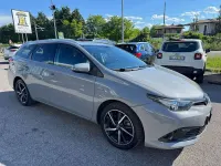 Usata Toyota Auris Hybrid Lounge 99 CV (72 kW) 2018 Grigio Station wagon
