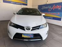 Usata Toyota Auris Lounge+ 90 CV (66 kW) 2013 Bianco Berlina