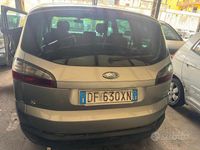Usata Ford S-MAX S 140 CV (102 kW) 2007 Grigio Monovolume