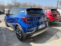 Usata Renault Captur Techno 101 CV (74 kW) 2022 Blu SUV