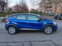 Usata Renault Captur Intens 101 CV (74 kW) 2020 Blu SUV