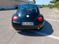 Usata VW New Beetle 101 CV (74 kW) 2004 Nero Utilitaria