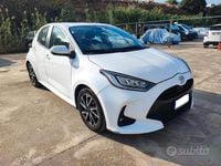 Usata Toyota Yaris Trend 72 CV (52 kW) 2023 Bianco Berlina