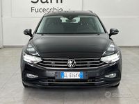 Usata VW Passat Business 150 CV (110 kW) 2022 Grigio Station wagon