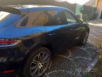 Usata Porsche Macan 245 CV (180 kW) 2020 Bluazzurro SUV