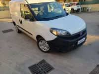 Usata Fiat Doblò Easy 105 CV (77 kW) 2022 Bianco Monovolume
