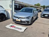 Usata VW Polo Style 95 CV (69 kW) 2024 Argento Utilitaria