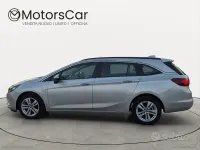 Usata Opel Astra Business 110 CV (80 kW) 2017 Grigio Berlina
