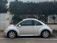 Usado VW New Beetle 102 CV (75 kW) 2005 Gris Utilitario