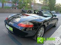 Second-hand Porsche Boxster 220 CP (161 kW) 2002 Negru Cabrio
