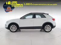 Usata VW T-Roc Life 110 CV (80 kW) 2022 Pure white deep black perlato SUV