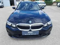 Usata BMW 318 Advantage 150 CV (110 kW) 2022 Black sapphire metallizzato Station wagon