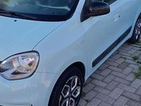 Usata Renault Twingo Equilibre 30 kW (42 CV) 2023 Blu/azzurro Utilitaria