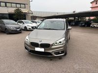 Usata BMW 216 Luxury Line 116 CV (85 kW) 2015 Grigio Station wagon