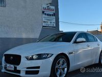 Usata Jaguar XE 179 CV (131 kW) 2016 Bianco Berlina
