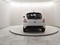 Usata Lancia Ypsilon Gold 70 CV (51 kW) 2023 Bianco Utilitaria
