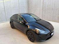 Usata Tesla Model Y 178 kW (243 CV) 2025 SUV