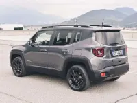 Usata Jeep Renegade Limited 179 CV (131 kW) 2023 Grigio SUV