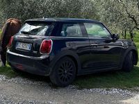 Usata Mini ONE 75 CV (55 kW) 2020 Nero Utilitaria
