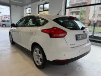 Usata Ford Focus 100 CV (73 kW) 2016 Bianco Berlina
