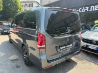Usata Mercedes V250 Avantgarde 190 CV (139 kW) 2018 Grigio Monovolume