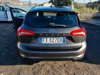 Usata Ford Focus 120 CV (88 kW) 2019 Grigio Station wagon