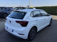 Usata VW Polo Life 95 CV (69 kW) 2023 Bianco Utilitaria
