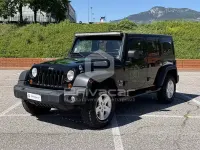 Używany Jeep Wrangler Unlimited Sahara 200 KM (147 kW) 2013 Czarny SUV