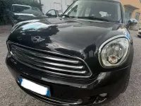 Usata Mini One Countryman 98 CV (72 kW) 2011 Nero SUV