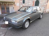 Usata Alfa Romeo 75 149 CV (109 kW) 1988 Verde Berlina