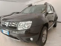 Usata Dacia Duster Lauréate 109 CV (80 kW) 2015 Nero SUV