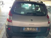 Usata Renault Scénic III 130 CV (95 kW) 2010 Grigio Monovolume