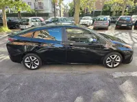 Usata Toyota Prius Style 97 CV (71 kW) 2018 Nero Utilitaria