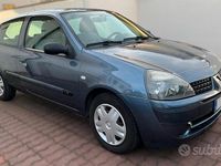 Usata Renault Clio II 2005 Berlina