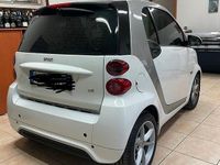 Usata Smart ForTwo Coupé 54 CV (39 kW) 2010 Bianco Coupé