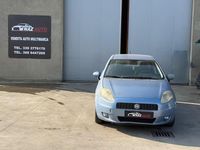 Usata Fiat Grande Punto Dynamic 77 CV (56 kW) 2008 Blu Utilitaria