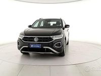 Usado VW T-Roc Life 150 CV (110 kW) 2024 Negro SUV