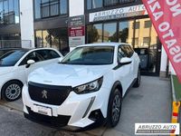 Usata Peugeot 2008 Active 102 CV (75 kW) 2020 Bianco SUV