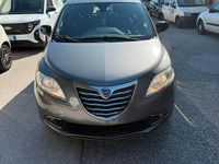 Usata Lancia Ypsilon 69 CV (50 kW) 2015 Grigio Utilitaria