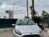 Usata Ford Fiesta 75 CV (55 kW) 2015 Grigio Utilitaria