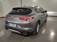 Usata Alfa Romeo Stelvio Business 190 CV (139 kW) 2021 Grigio stromboli met. SUV