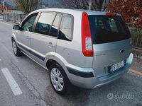 Usata Ford Fusion Titanium 68 CV (50 kW) 2008 Grigio Utilitaria